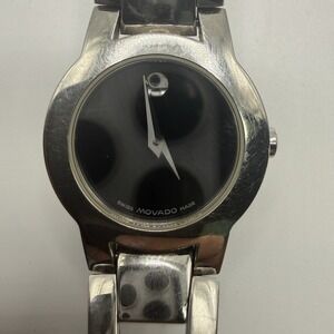 Movado Museum Dial Bracelet Watch 84 E4 1842 Swiss Made Sapphire Crystal